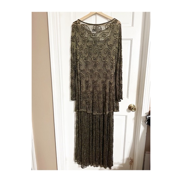 Carmen Marc Valvo Mettalic Long  Dress Sz 10 - Picture 1 of 12